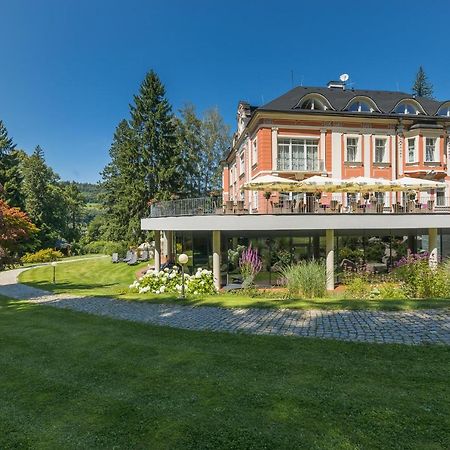 Wellness & Spa Hotel Villa Regenhart Jesenik Exterior photo